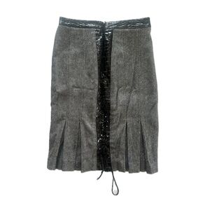 Elegant Gray Skirt with Black Accents